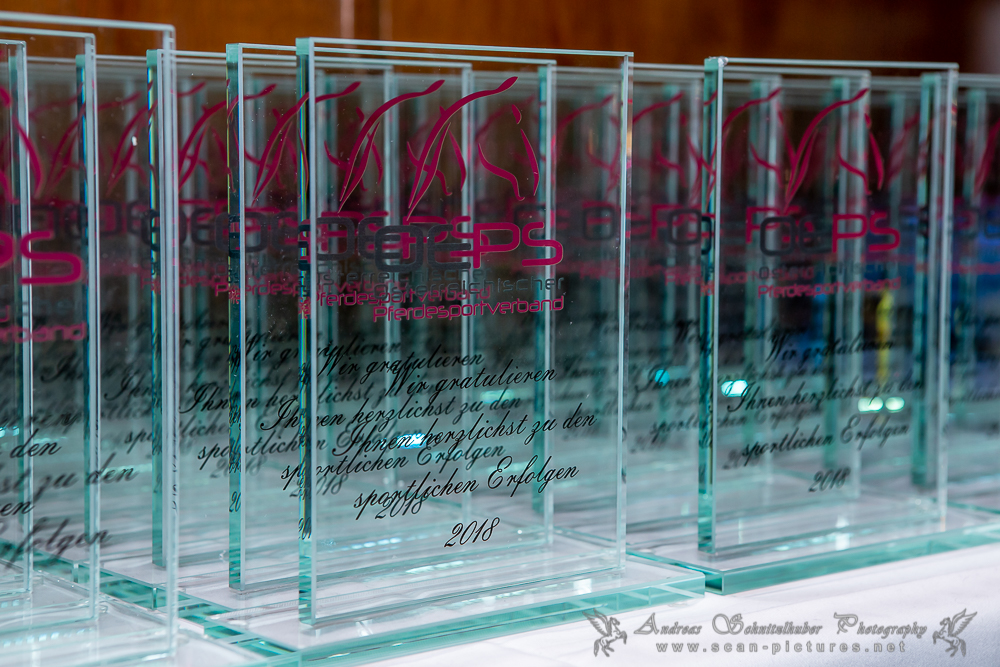 01_Sportlerehrung_Begruessung_und_Preise (3)_cscan-pictures.net