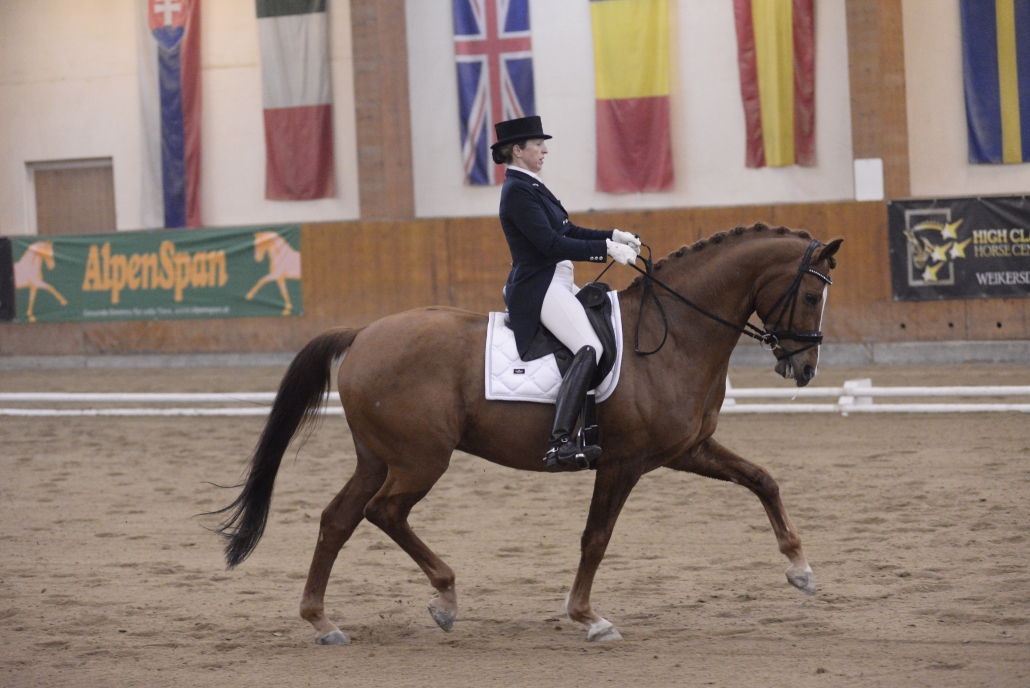 Sieg in der Kleinen Tour (68,553%) für die Niederösterreicherin Julia Dornig-Coppard und Dancing Hit. © Istvan Lehoczky