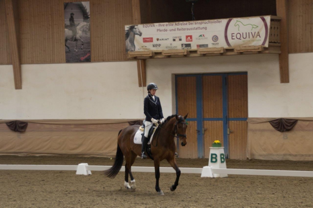 Bis zu 111 Starts pro Tag wurden am vergangenen Wochenende unter der Leitung der Juniorchefinnen Johanna und Katharina Biber am Reuhof abgewickelt. © privat