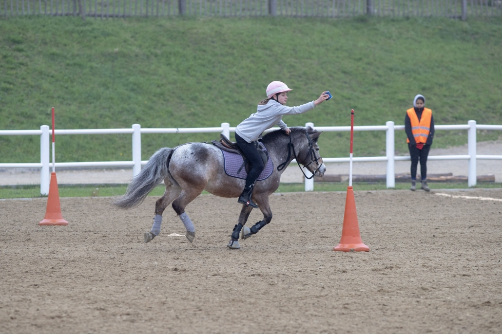 Jasmin Horner (PSZ Breitenfurt/NÖ) bildete mit der Oberösterreicherin Nina Riegler das siegreiche Paar in der Klasse U12. © Gottfried Horner