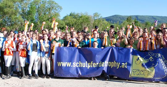 Fünf der insgesamt neun Runden der Schulpferdetrophy 2019 finden in Niederösterreich statt. © NOEPS