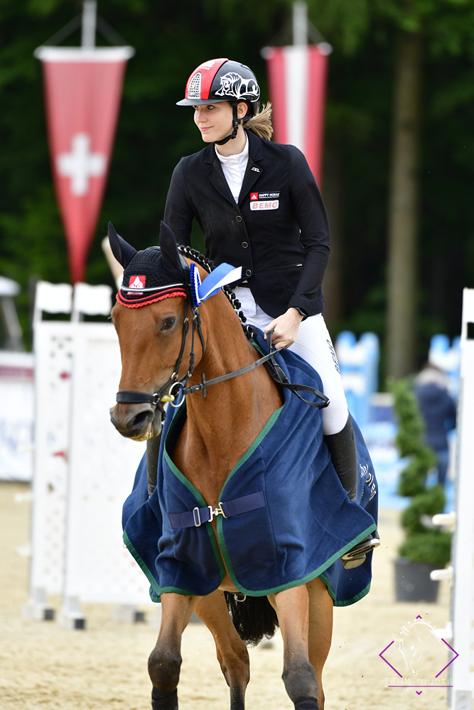 Sieg im Finale der Big Friends Tour (1,20 m) beim CSI2* Ranshofen für Tina Steinauer (NÖ). © Team Myrtill