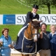 Isabell Werth, Bella Rose-Besitzerin Madeleine Winter-Schulze mit den Gastgebern Marie, Evelyn und Klaus Haim-Swarovski bei der Siegerehrung vom CDI Schindlhof 2018. © Schindlhof/Michael Rzepa