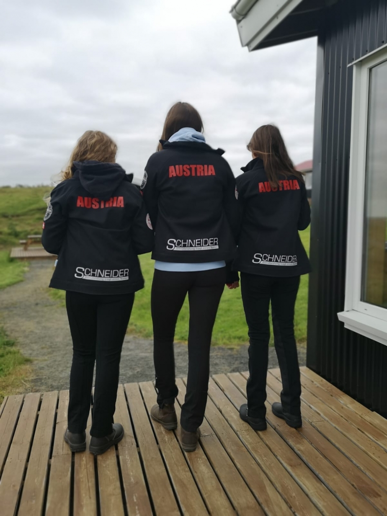 Anna Kletecka, Nina Seher und Paulina Vukusic vertreten Österreich beim FEIF Youth Camp 2019. © privat