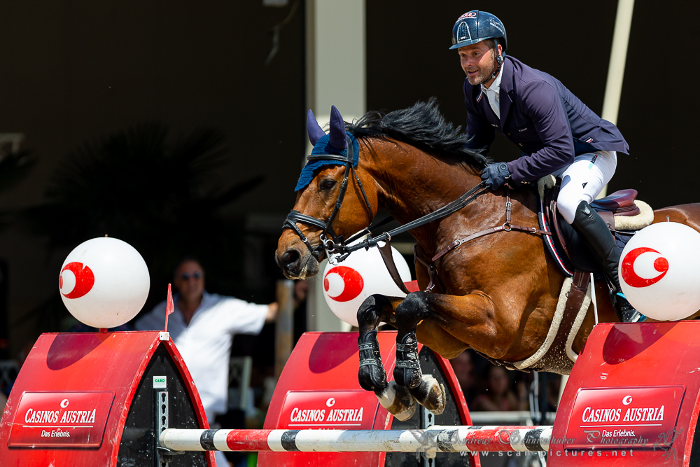 Alfred Greimel (ST) ist zwar in Pole Position vor der 3. Casino Grand prix-Etappe, der Niederösterreicher Michael Rösch junior ist ihm aber auf den Fersen. © OEPS/ Andreas Schnitzlhuber www.scan-pictures.net