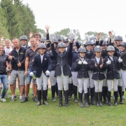 Weiße Fahne auf Gut Breitfeld. © privat