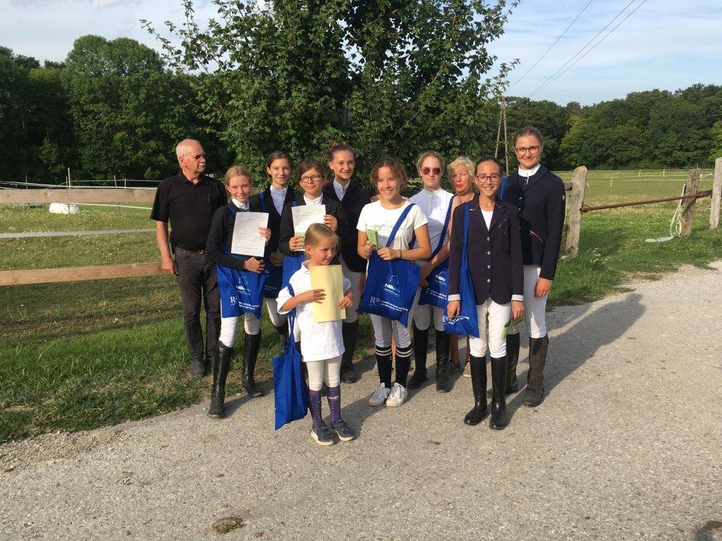 Sonderprüfung beim Team Salio in Enzesfeld. © privat