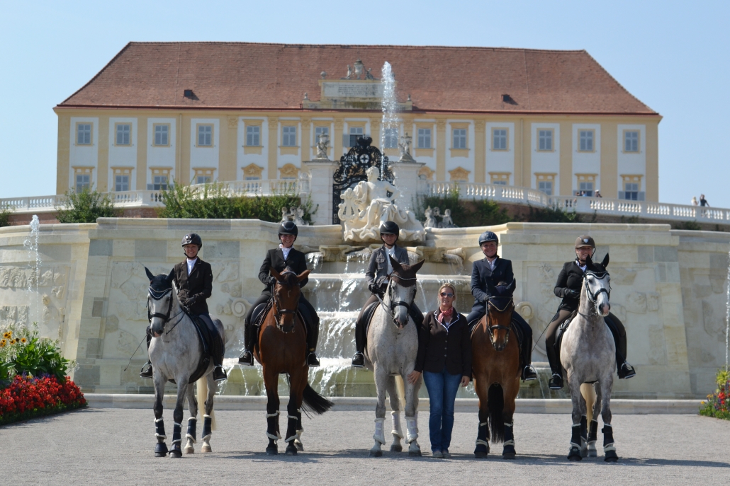 Working Equitation Austria zu Gast beim Pferdefest auf Schloss Hof. © Walter Wurdack | Working Equitation Austria