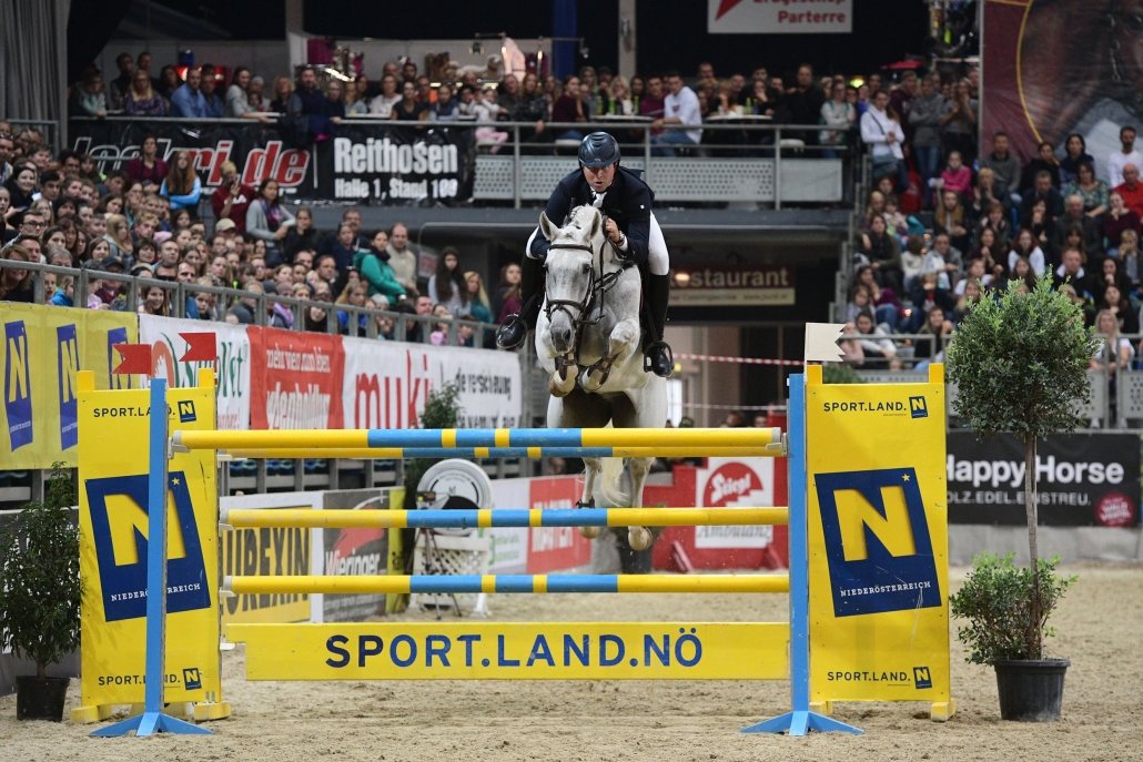 Kamil Grzelczyk siegte im Großen Preis vom Sportland Niederösterreich. © HORSIC.com
