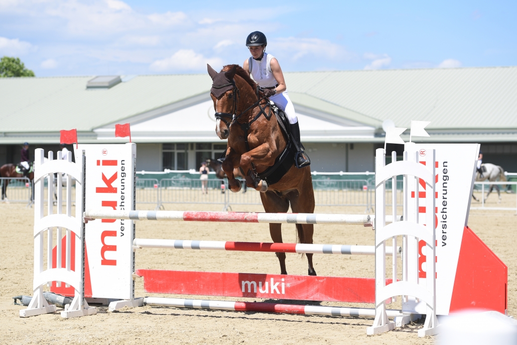 Sophie Graf und Celebration GG siegten für NÖ in der Standardspringprüfung über 1,15 m. © HORSIC.com