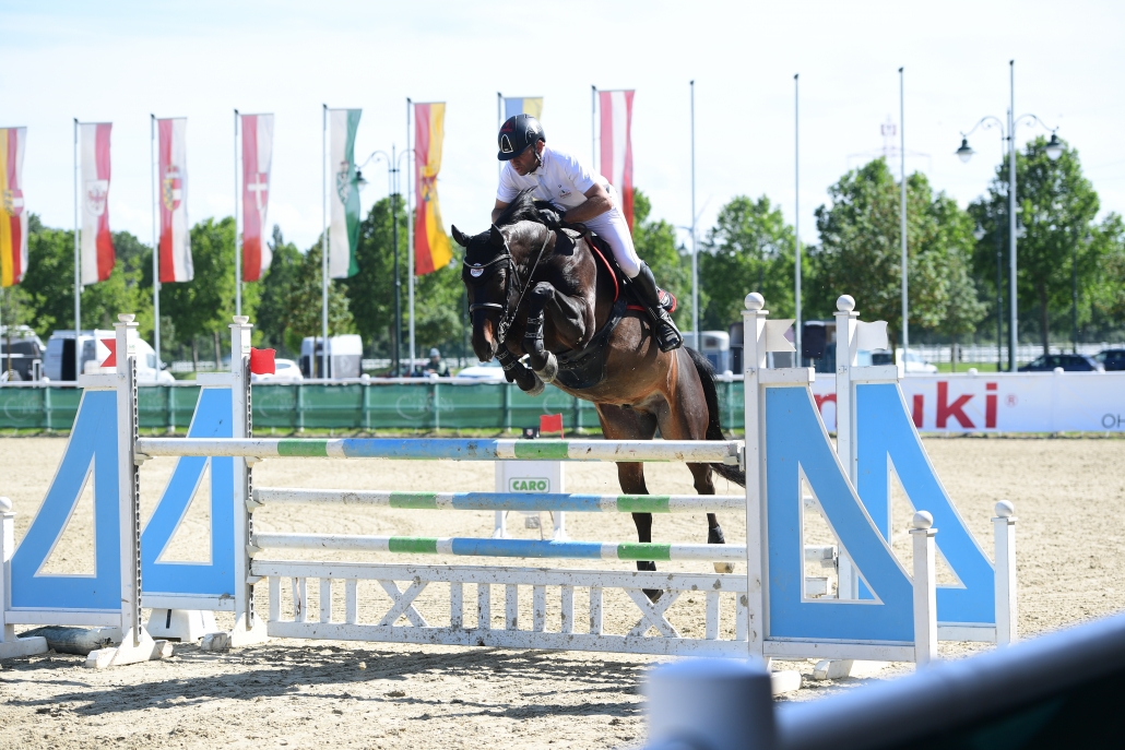 Den Hauptbewerb am Sonntag entschieden Markus Saurugg und Stacorado II souverän für sich. © HORSIC.com