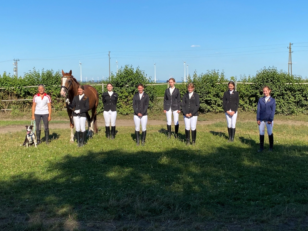 Sonderprüfung im Horse Center Austria. © privat