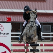 Amelie Bitzan gewinnt auf Donit den Petit Happy Horse Pony Grand Prix in Lamprechtshausen und übernimmt damit die Gesamtführung. © Andreas Schnitzlhuber | scan-pictures.net