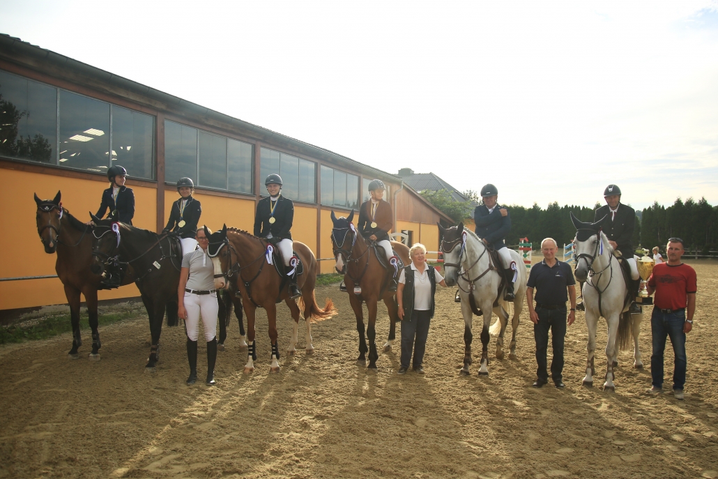 Start-Ziel-Sieg für das Team Stössing im NÖ Vereinscup 2020. © happyhippo