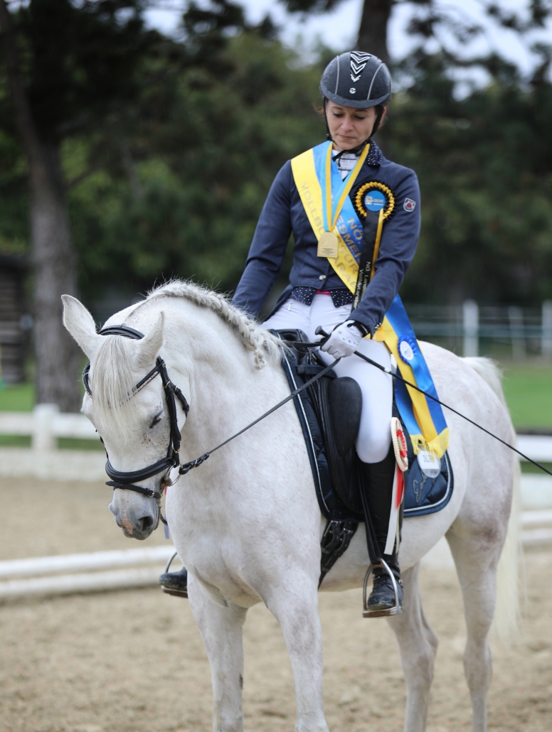 Herzliche Gratulation der Landesmeisterin Christina Fuchs. © SusanneWerth-Hofbauer