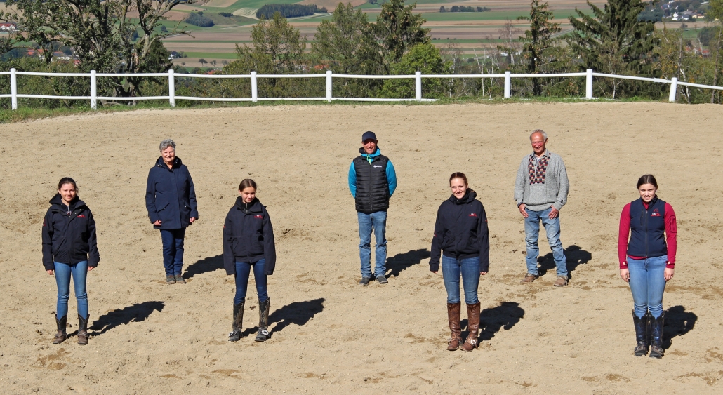 Spezial-Reining-Kurs für das OEPS Talente Team auf der Long View Ranch. © W. Michalek