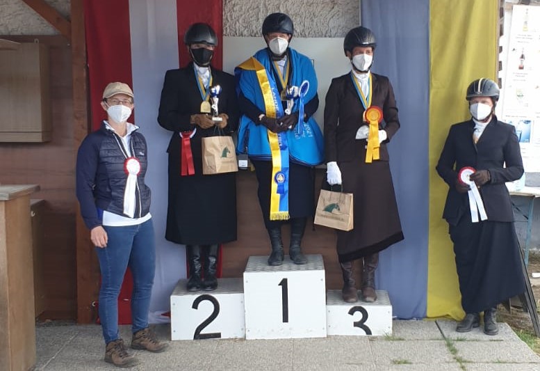 NÖ LM Damensattel Allgemeine Klasse 2021. © Edith Kermer