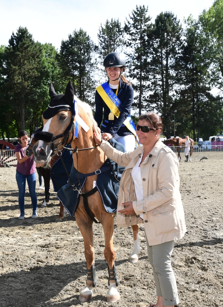 Landesmeisterin Pony Jugend: Lena Marie Manner mit Golden Joy H. © HORSIC.com