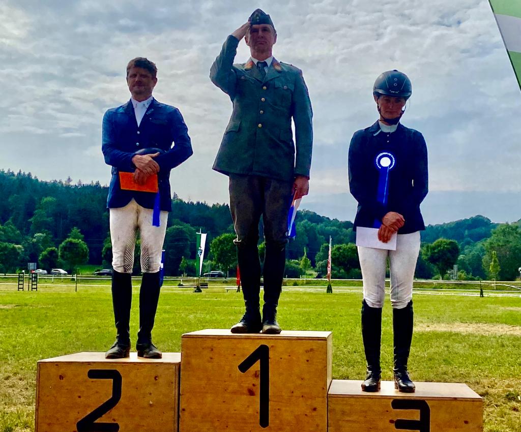 Roland Pulsinger siegte in der CCI3*-S in Feldbach vor Manfred Rust und Michaela Iglhauser. © ZVG