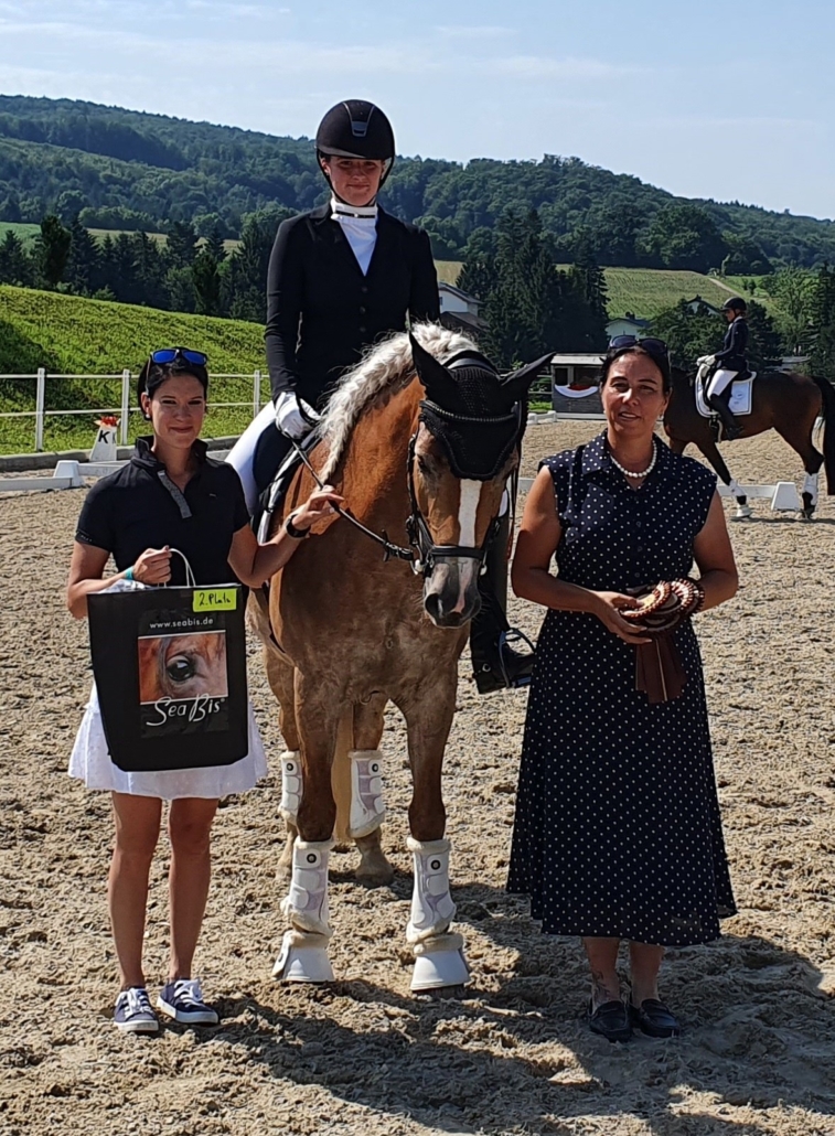 Platz 2 belegen Marie Theres Brunner (NÖ | RC Kottingbrunn) & Vlora. © NOEPS