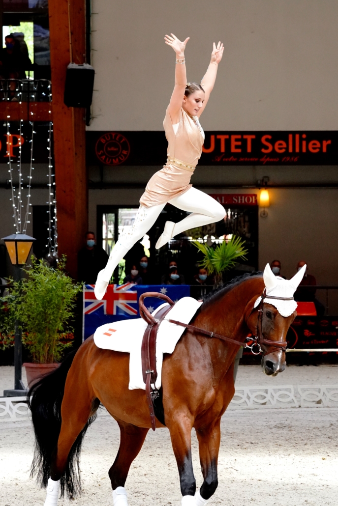 Anna Weidenauer turnte auf Chivas zu Gold bei der Junioren WM 2021 in Le Mans. © Andrea Fuchshumer