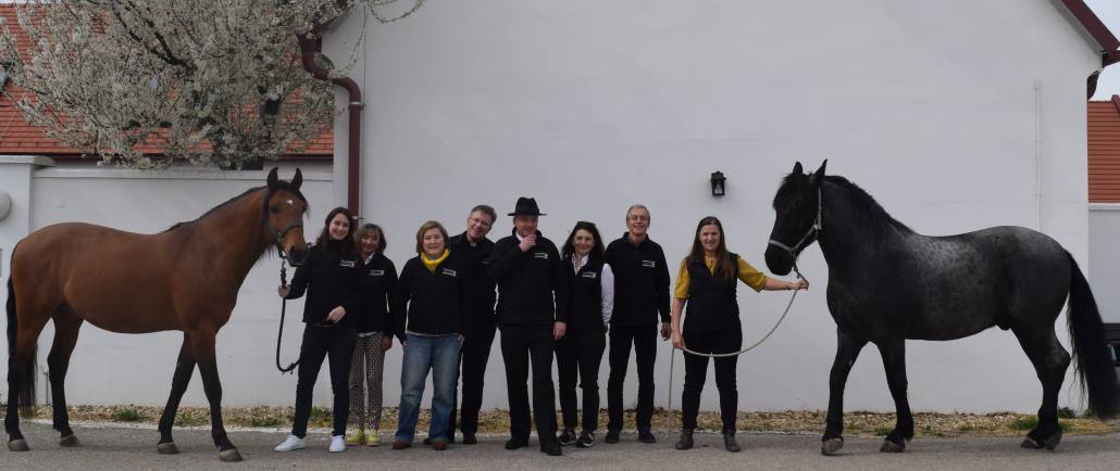 Reitkultur-Verein Weiß-Blau-Gold, Teilnehmer:innen am Rahmenprogramm der ordentlichen Generalversammlung 2023 ©Tamara Aschauer