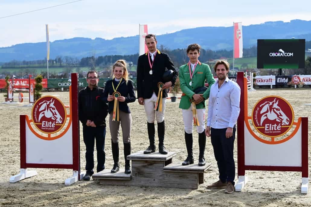 Das Podium im Fixkraft Amateur Springcup mit Daniel Gnaser, Tobias Pfingstl un Michele Ruth. © Photo Team Lehoczky