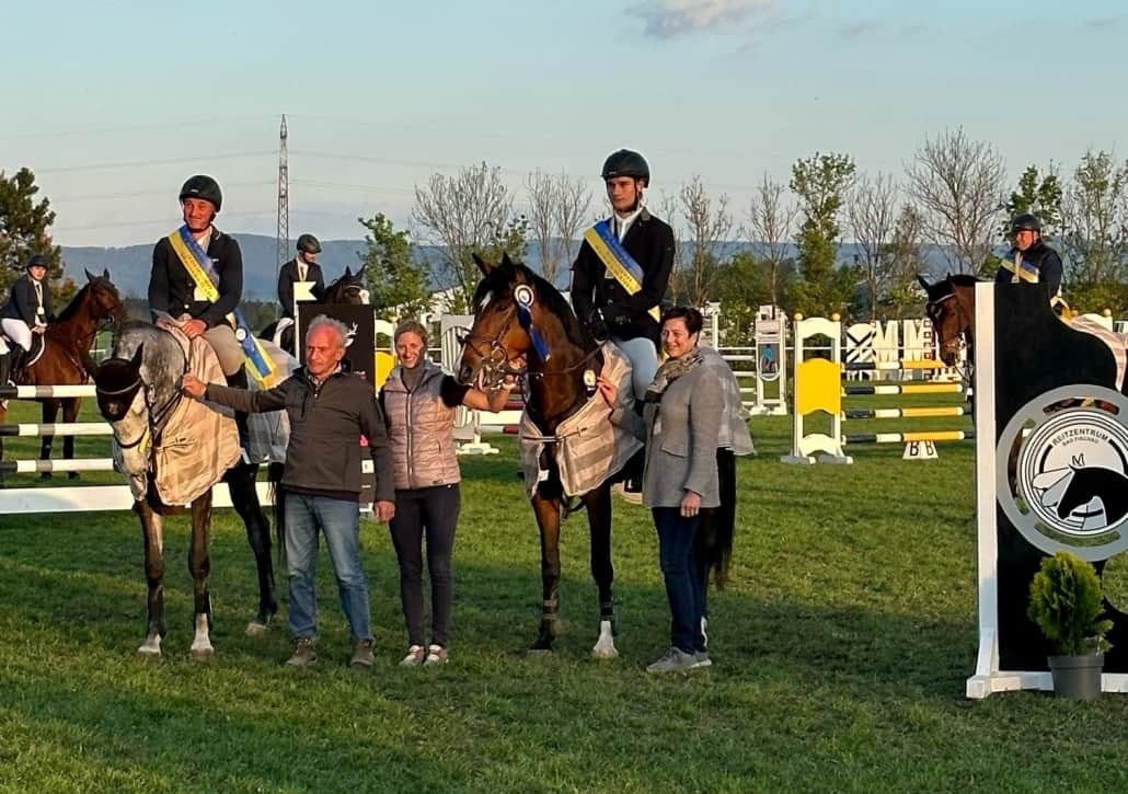 Bestes in NÖ gezogenes A-Pferd war Mylida v. Mylord Carthago (links) und bestes A-Pferd war Miami Beach v. Márvány. © Anna Pfoser