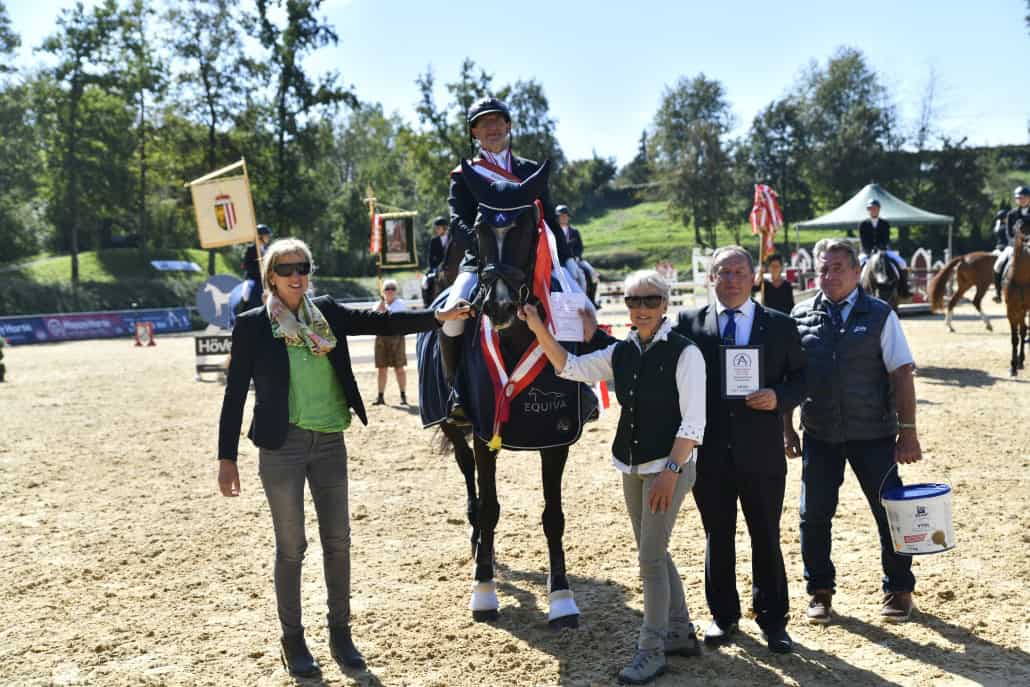 Bundeschampionesse 7-8jährige Geländepferde Miss Merida, v. Stauffenberg und Christoph Fenz. © Team Myrtill