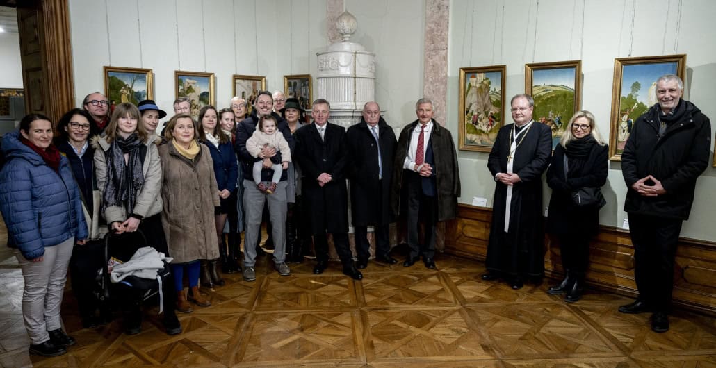 Die Teilnehmerinnen und Teilnehmer am Auftaktfest des »Reitkultur-Vereins Weiß-Blau-Gold« am 8. Jänner 2025 im Stift Klosterneuburg. © Imre Antal