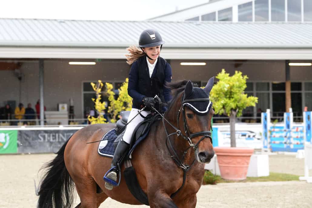 Nesthäkchen Livia Schranz auf Stacorado. © HORSIC