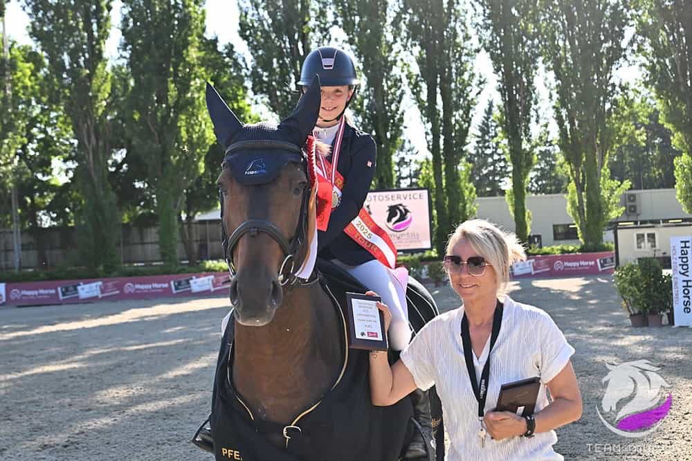 Österreichische Meister Springen Children kleine Tour: Livia Schranz & Stacorado. © Team Myrtill