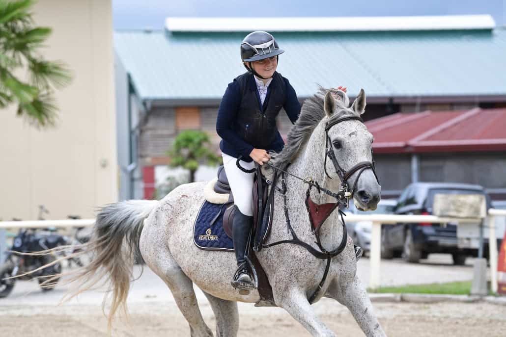 Adina Neuretter und Frederike. © HORSIC.com