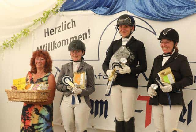 Siegerehrung der NÖ Arabertrophy in Ried am Riederberg. © Susanne Werth Hofbauer