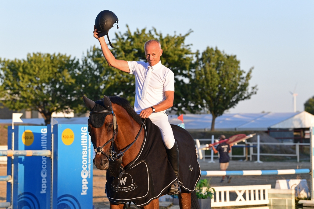Peter Brauneis entscheidet den ImWeidach Preis für sich. © horsicphotography